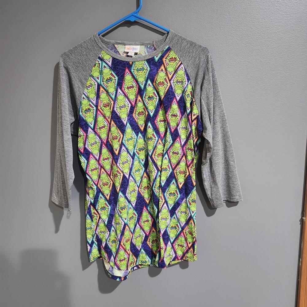 LuLaRoe Vibrant Kermit The Frog Geometric Long Sleeve Top Size Medium